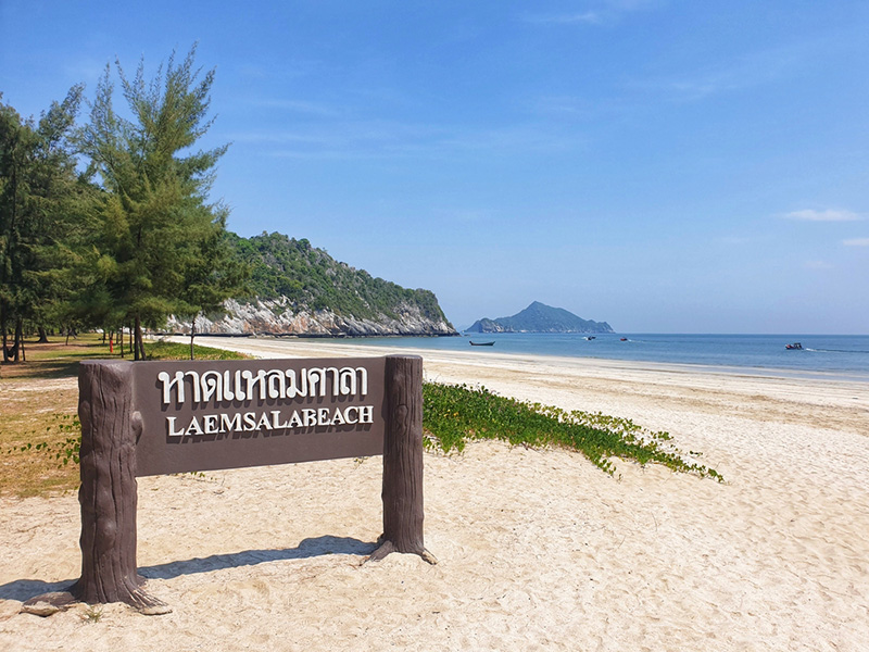 หาดแหลมศาลา1