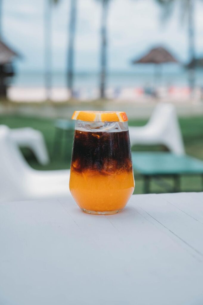 The Best Amazing Seaside Cafe in สามร้อยยอด You Must Visit! cafe loma4