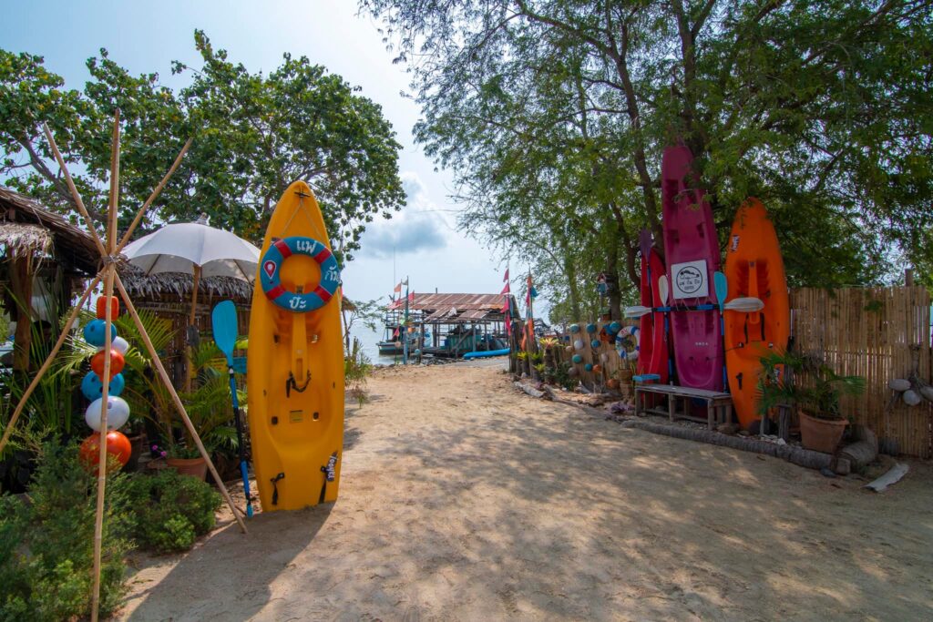 แฟ กัน ป๊ะ - Hidden Cozy Café with Authentic Local Vibes แฟ กัน ป๊ะ3